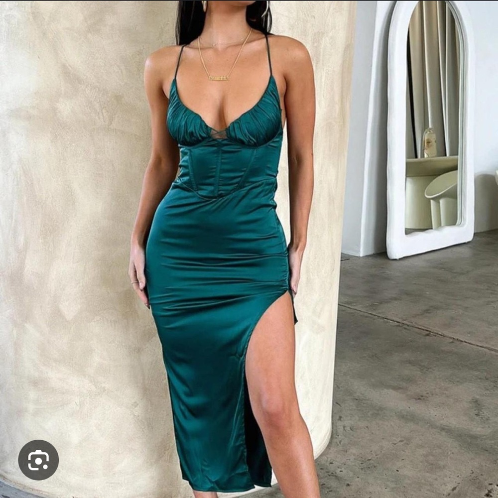 Chic Teal Midi Dress with Side Slit
